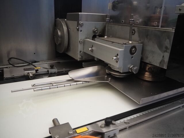 Flowpack packaging machine ILAPAK DELTA 3000 LDR B SX