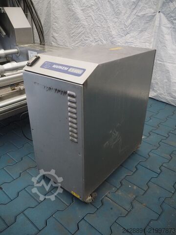 Flowpack packaging machine ILAPAK DELTA 3000 LDR B SX