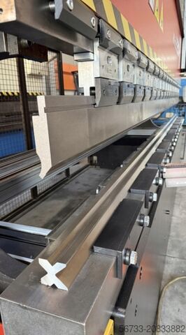 Hydr. Abkantpresse AMADA PROMECAM HFBO 220/4  4100 x 220 to