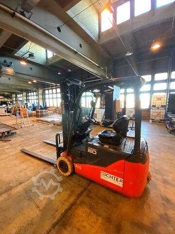 Front loader forklift Toyota 8 FBE 20 T
