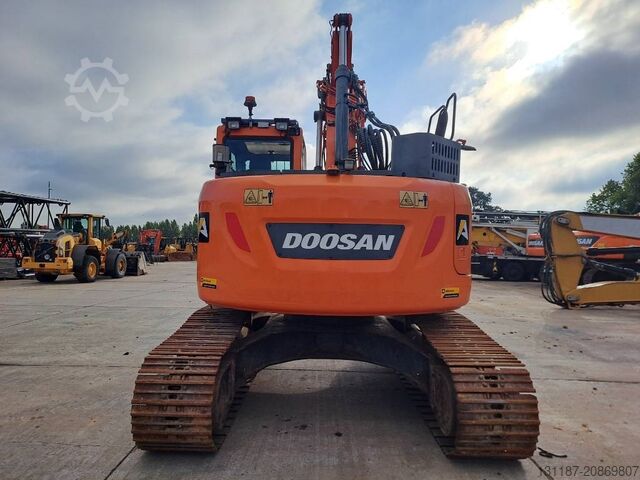 Raupenbagger Doosan DX235LCR-5