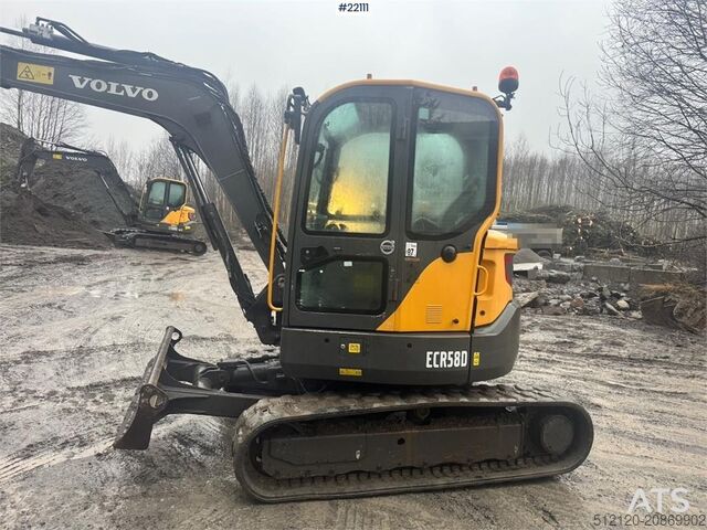 Crawler excavator Volvo ECR58D with rototilt and 2 buckets. 3,100 hours.