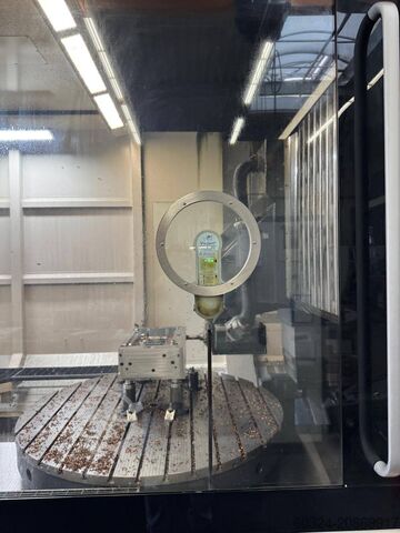 CNC -Fräsmaschine DMG DMU 210 P