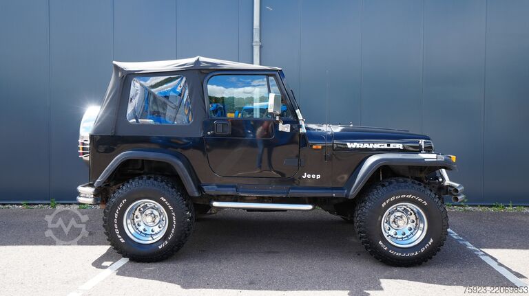 Personenbeförderung Jeep WRANGLER YJ 4.0i SOFTTOP 4x4 1993