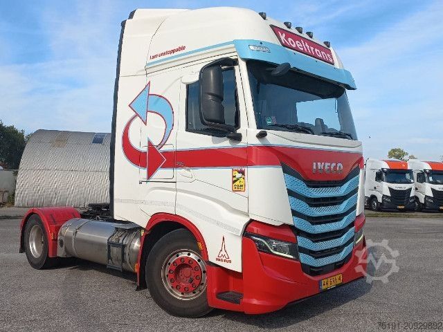 Standard SZM IVECO AS440S46T/P 2LNG