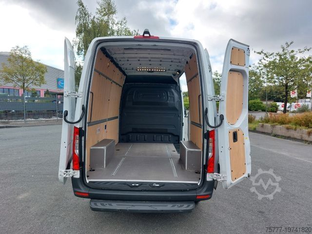 High top van MERCEDES-BENZ Sprinter 317CDI-MBUX-360Kamera-Navi
