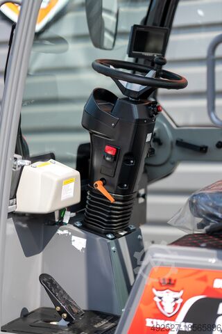 Radlader Kingway Radlader FARMER 809T Kubota Hoflader Tel