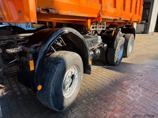 Three-sided tipper truck MERCEDES-BENZ 4143 Actros MP1 3-Seiten-Kipper Bordmatic 8x6