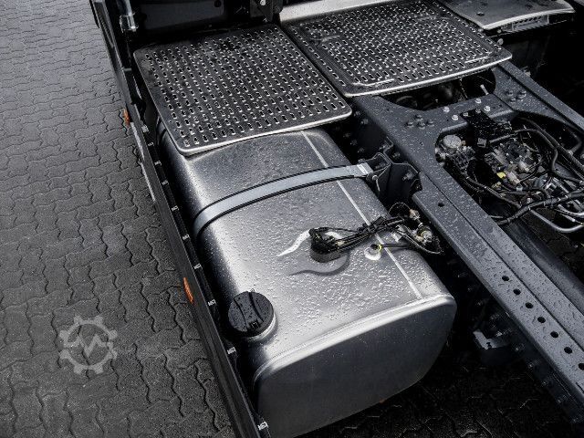 Standard tractor unit DAF DAF XG 480 FT, Corner View, Relax Bett