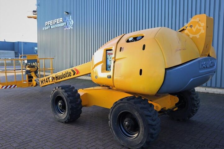 Telescopic boom lift Haulotte H14TX Diesel, 4x4 Drive, 14m Working Height, 10.7m