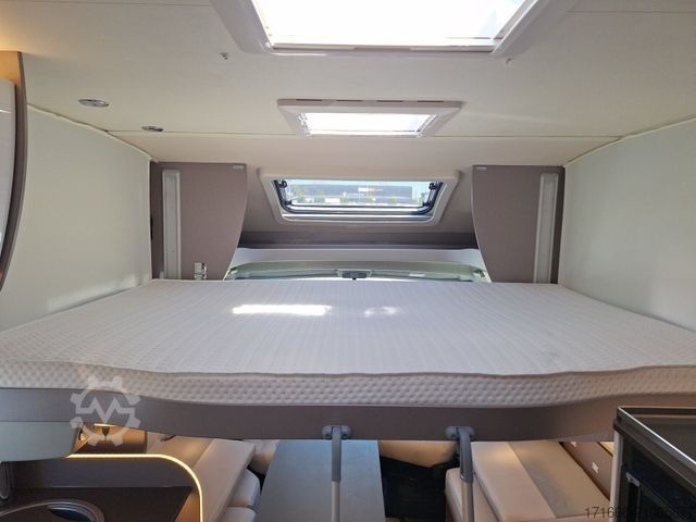 Teilintegriertes Wohnmobil BÜRSTNER Lyseo TD 727 G Mega Deal! 36.021 Euro sparen!