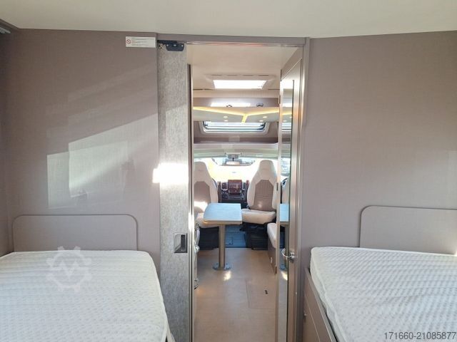 Teilintegriertes Wohnmobil BÜRSTNER Lyseo TD 727 G Mega Deal! 36.021 Euro sparen!