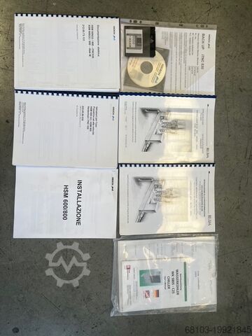 VERTIKALES BEARBEITUNGSZENTRUM Mikron HSM 800