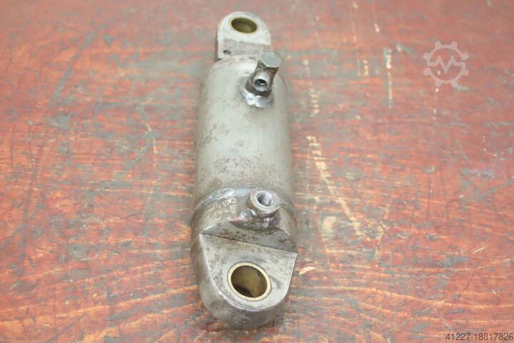 Hydraulikzylinder unbekannt Hub 75 mm