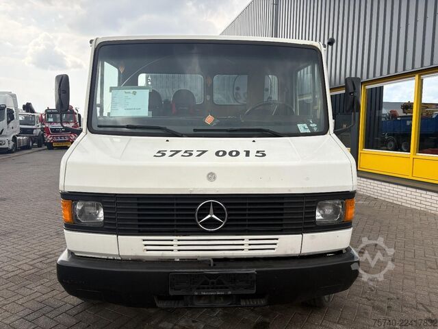 Autotransporter Mercedes-Benz 609 + AUTOTRANSPORTER + LIER + MANUAL