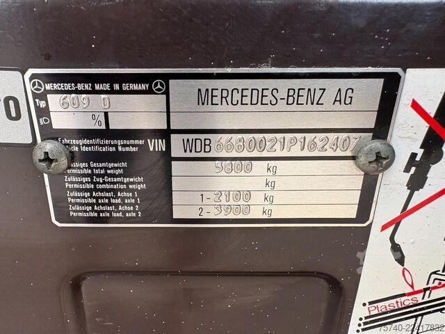 Car transporter Mercedes-Benz 609 + AUTOTRANSPORTER + LIER + MANUAL