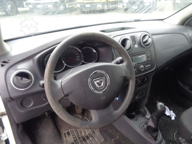 Customized van  SANDERO