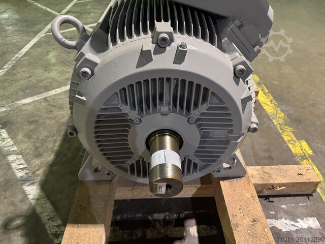 Electric motor Siemens 1LE56033BB390AK1-Z