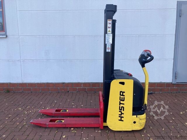 High Lift stacker Hyster S 1.0E