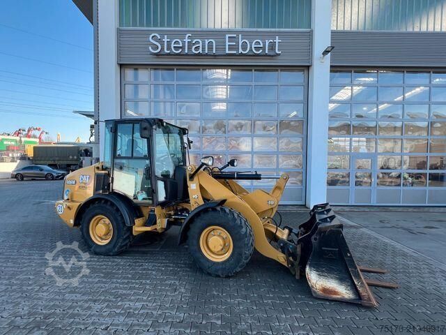 Radlader CAT 906M / 2020 / nur 480h / Gabel / Schaufel