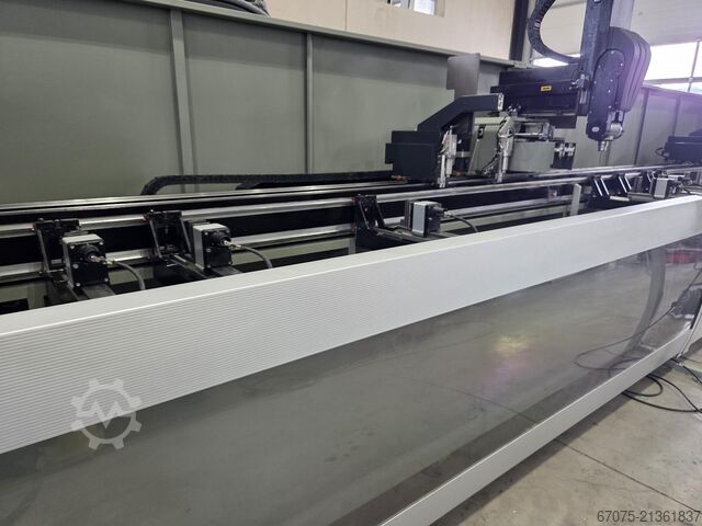 Bearbeitungszentrum Emmegi Phantomatic X6 HP