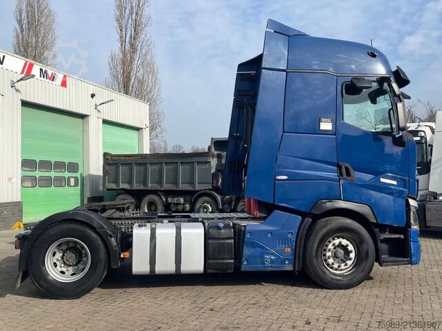 Standard-SZM Renault T520 VF610A368KD015618 , RETARDER, 2X FUEL TANK...