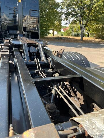 Hook arm system Volvo FH 500 XL*6x2*Abrollkipper HYVA 20.60*E6*