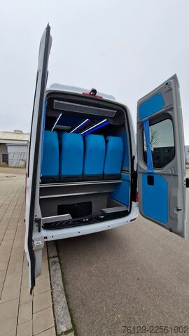 Kleinbus MERCEDES-BENZ 517 Sprinter Mitteltüre Lord Comfort 22 S Travel