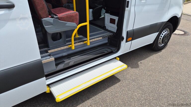 Minibus MERCEDES-BENZ 10 x 517 Sprinter Lord Light  22 SS Aktionspreis