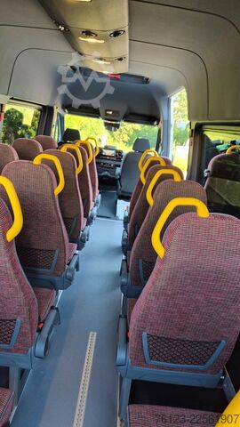 Minibus MERCEDES-BENZ 10 x 517 Sprinter Lord Light  22 SS Aktionspreis