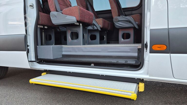 Minibus MERCEDES-BENZ 10 x 517 Sprinter Lord Light  22 SS Aktionspreis