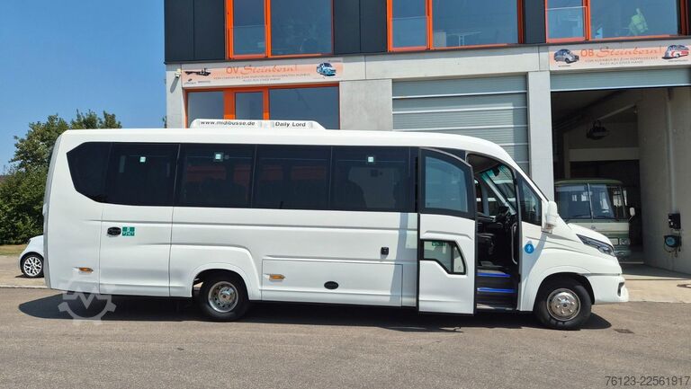 Minibus IVECO 2x Daily 70 Lagerfahrzeug Ferqui Sunrise 2,5 m B
