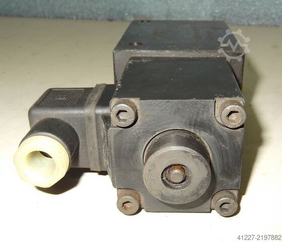 4/2 Wegeventil Pister 0/1013 12V