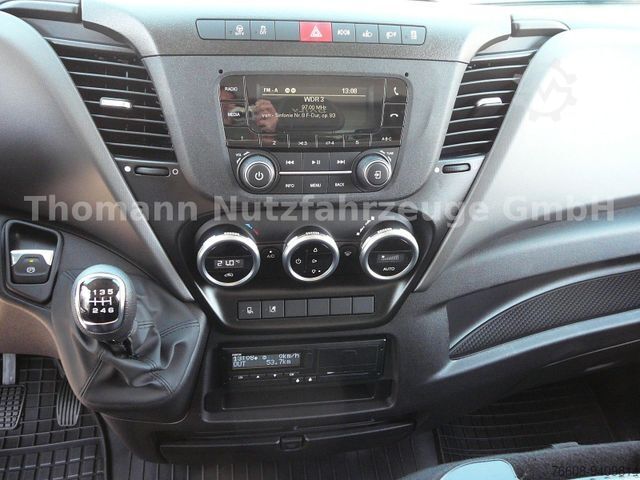 Transporter mit Koffer IVECO Daily 70C18 Koffer LBW AHK