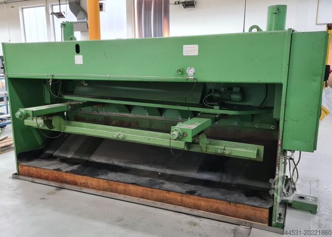 Hydraulic plate shears LVD MVN 31/ 8