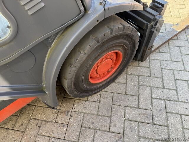 Forklift LINDE H25T-02/600 triplex 480 FREELIFT/SIDESHIFT/FORK POSITIONER 2016 LPG LINDE H25T-02/600 triplo480 FREELIFT/SIDESHIFT/VORKVERSTELLER 2016 LPG