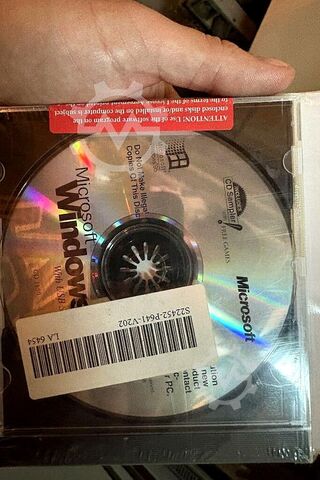 Vertical machining center DECKEL MAHO DMC 63 V