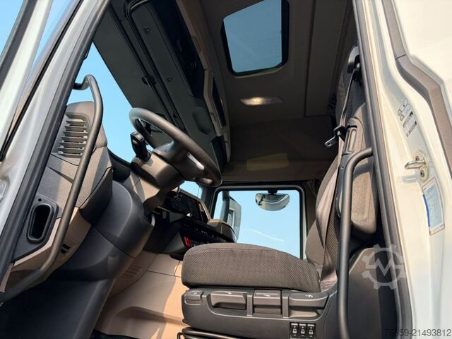 Standard SZM DAF XG 480 FT