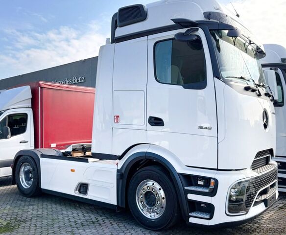 Standard tractor unit MERCEDES-BENZ Actros L ProCabin 1848 LS