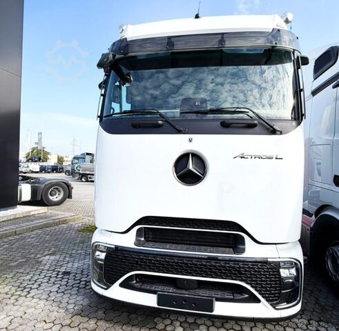 Standard tractor unit MERCEDES-BENZ Actros L ProCabin 1851 LS