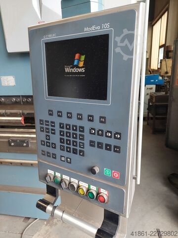 Hydr.-CNC-Abkantpresse DURMA AD-S 30 - 320
