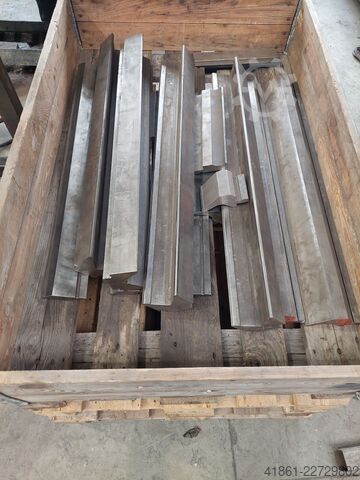 Hydr.-CNC-Abkantpresse DURMA AD-S 30 - 320