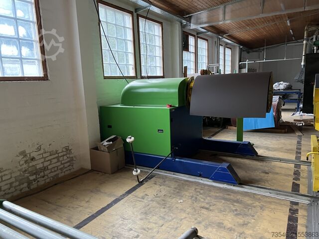 Anlage zur Herstellung von Dachelementen SINTECH OY in TRIMO 