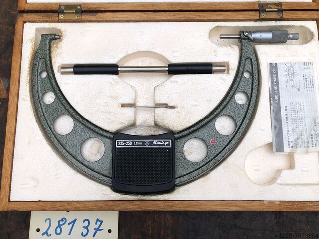 Measuring bracket - Micrometer ( 28137 ) verschiedene Hersteller 100 - 250 mm