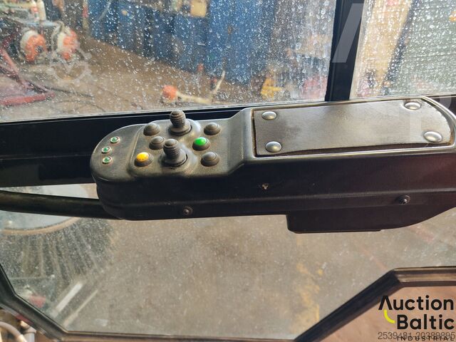 Kehrmaschine  Aebi Schmitd eSwingo 200+