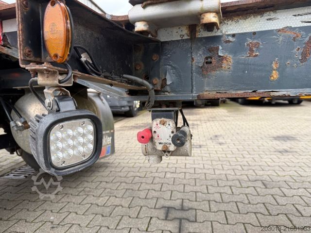 Holztransport Anhänger KOTSCHENREUTHER TKG218 Holzanhänger 2 Achse Leergewicht 3.750 Kg