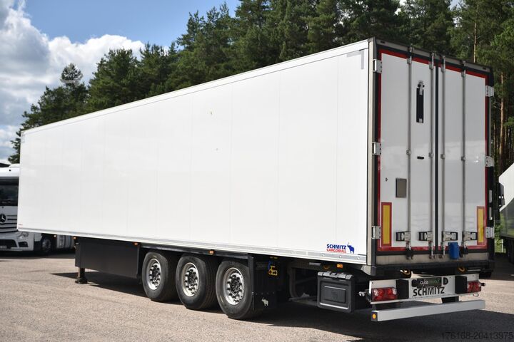 Kühlsattelauflieger SCHMITZ CARGOBULL SKO FP 60 Carrier Vector 1550