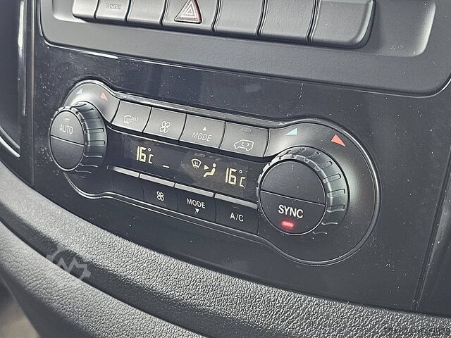 High-roof van MERCEDES-BENZ EVITO 66kWh LED 286KM WLTP