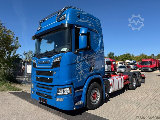 LKW-Fahrgestell SCANIA R520 6X2*4 Fahrgestell V8/LENKACHSE/Retrader/Alu