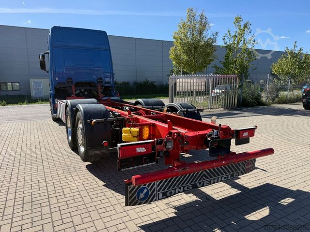 LKW-Fahrgestell SCANIA R520 6X2*4 Fahrgestell V8/LENKACHSE/Retrader/Alu